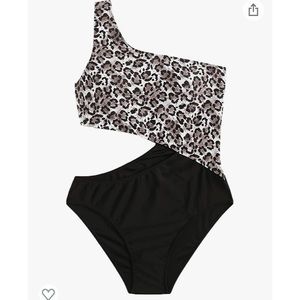 NWT One Shoulder CutOut One Piece